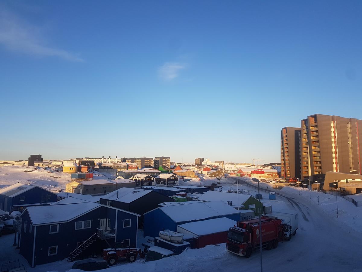 Vandrehuset 2 Og 3 Nuuk Buitenkant foto