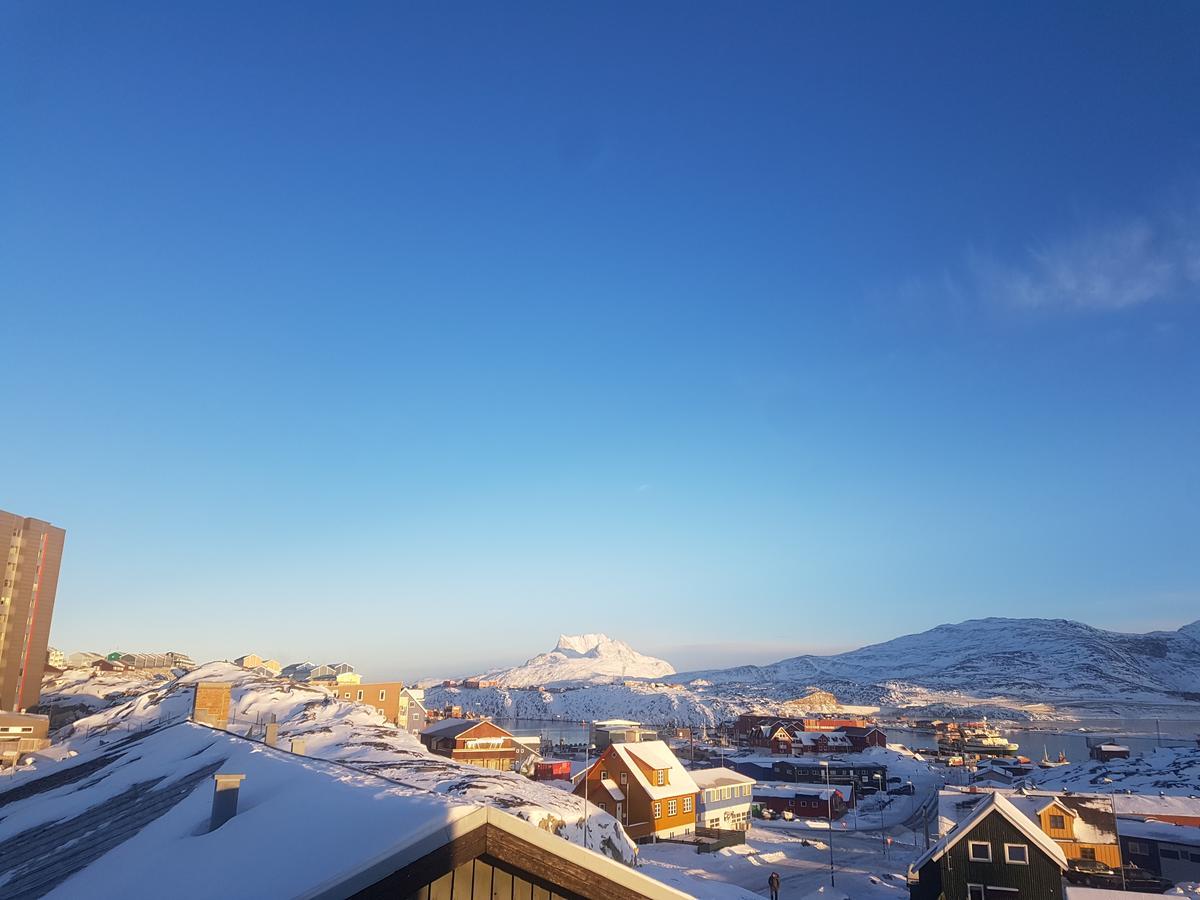 Vandrehuset 2 Og 3 Nuuk Buitenkant foto
